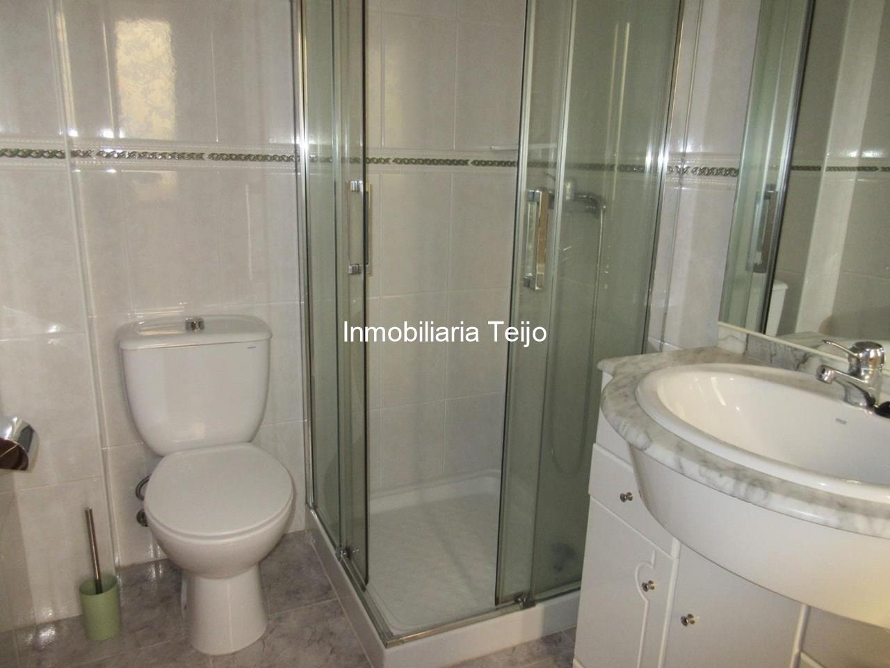 Foto 9 SE VENDE PRIMER PISO CON TERRAZA EN FREIXEIRO