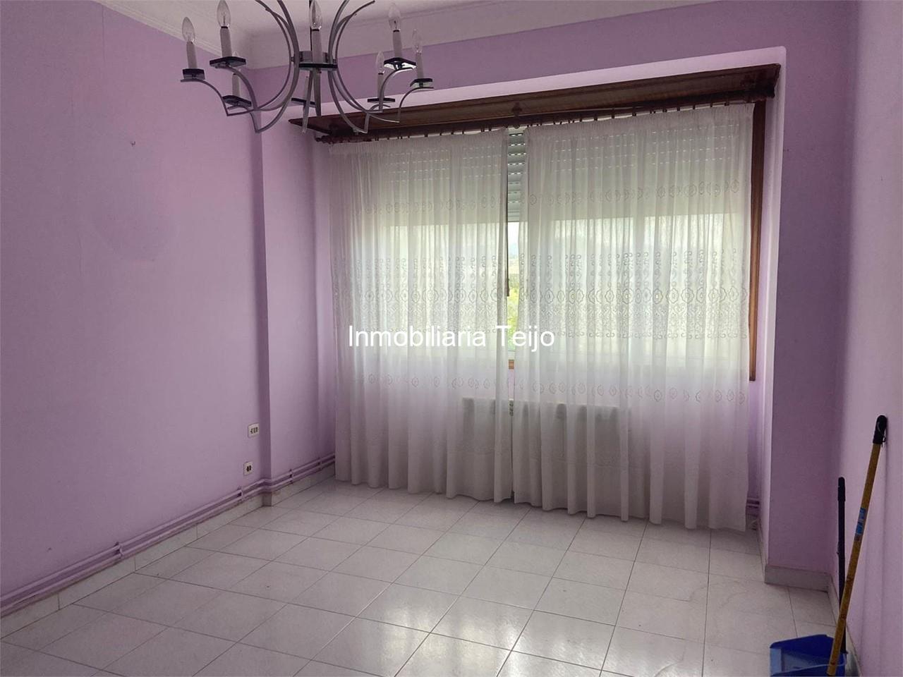 Foto 10 SE VENDE PRIMER PISO CON TERRENO EN FREIXEIRO