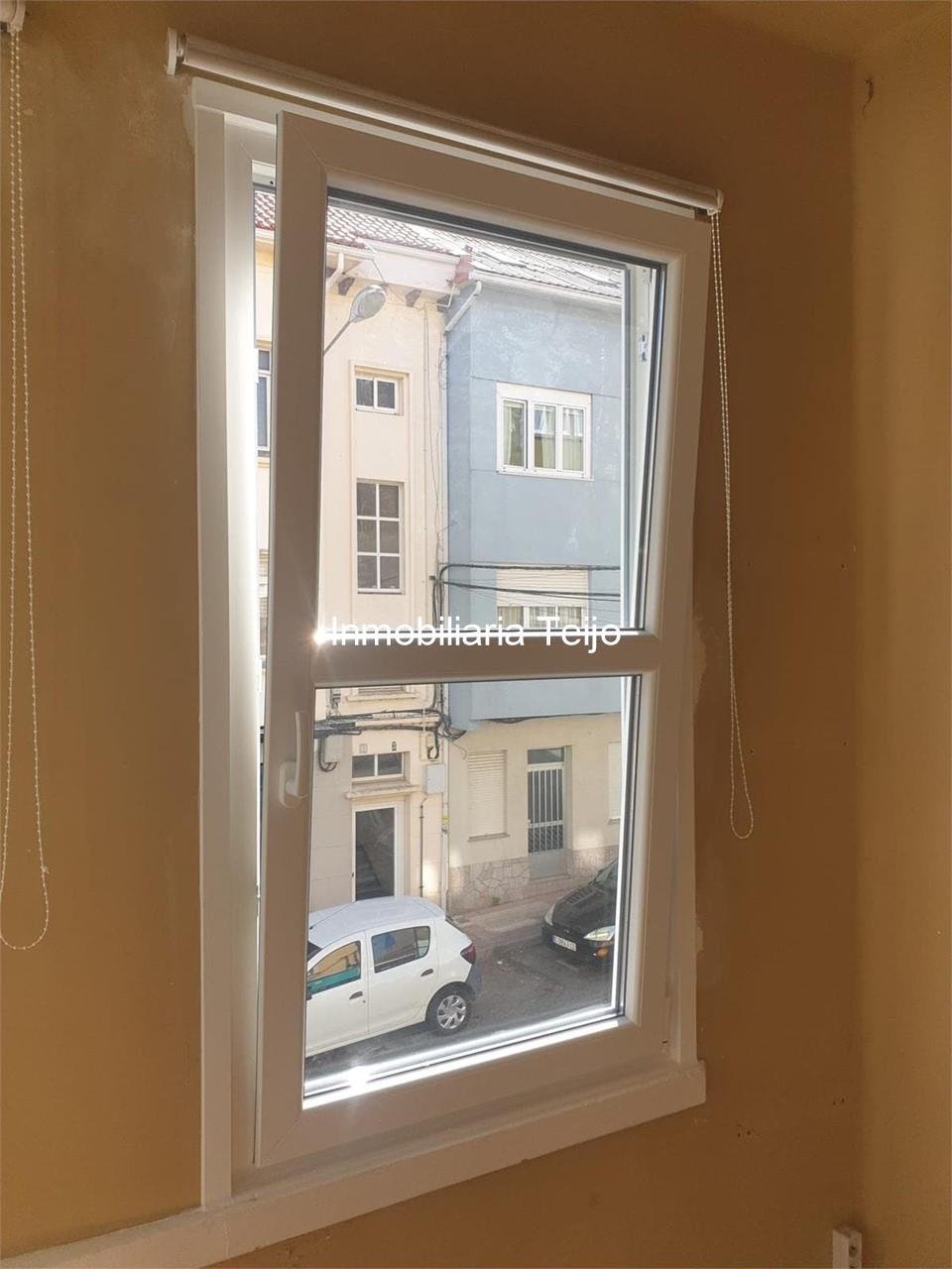 Foto 4 SE VENDE PRIMER PISO EN CATABOIS CON VENTANAL CLIMALIT RECIEN INSTALADO