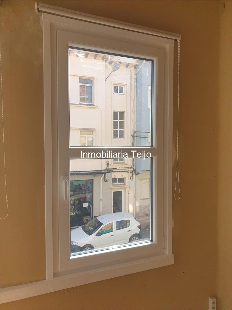 Foto 5 SE VENDE PRIMER PISO EN CATABOIS CON VENTANAL CLIMALIT RECIEN INSTALADO