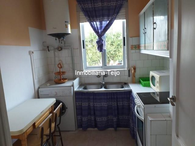 SE VENDE PRIMER PISO EN CATABOIS - Ferrol