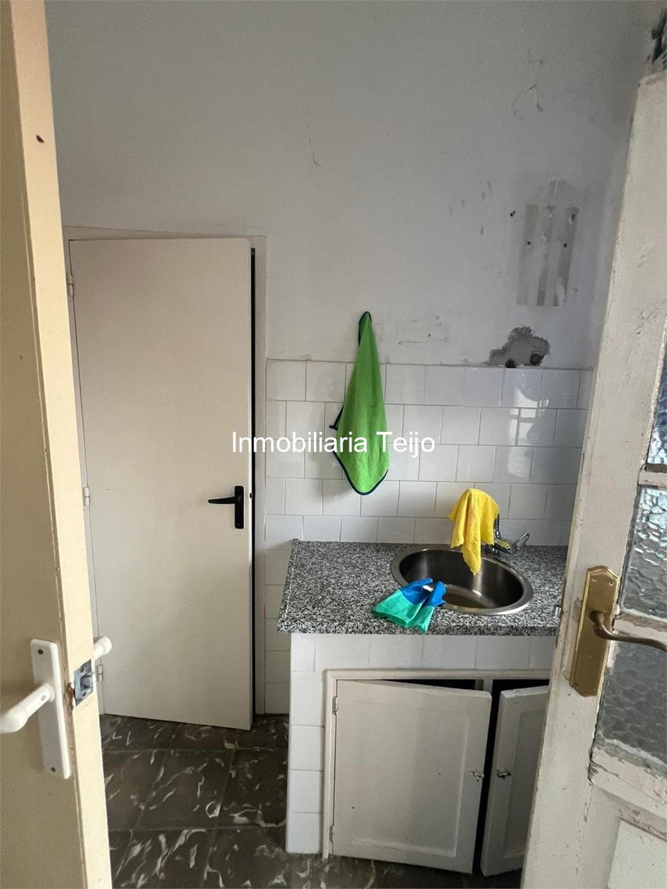 Foto 8 SE VENDE PRIMER PISO EN LAS VIVIENDAS DE LA MARINA