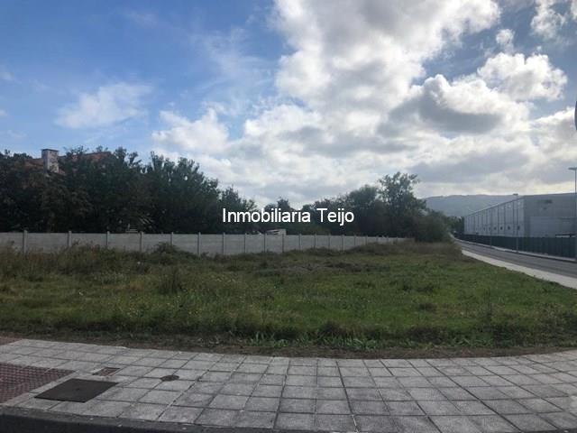 SE VENDE TERRENO EDIFICABLE EN A GANDARA - Narón