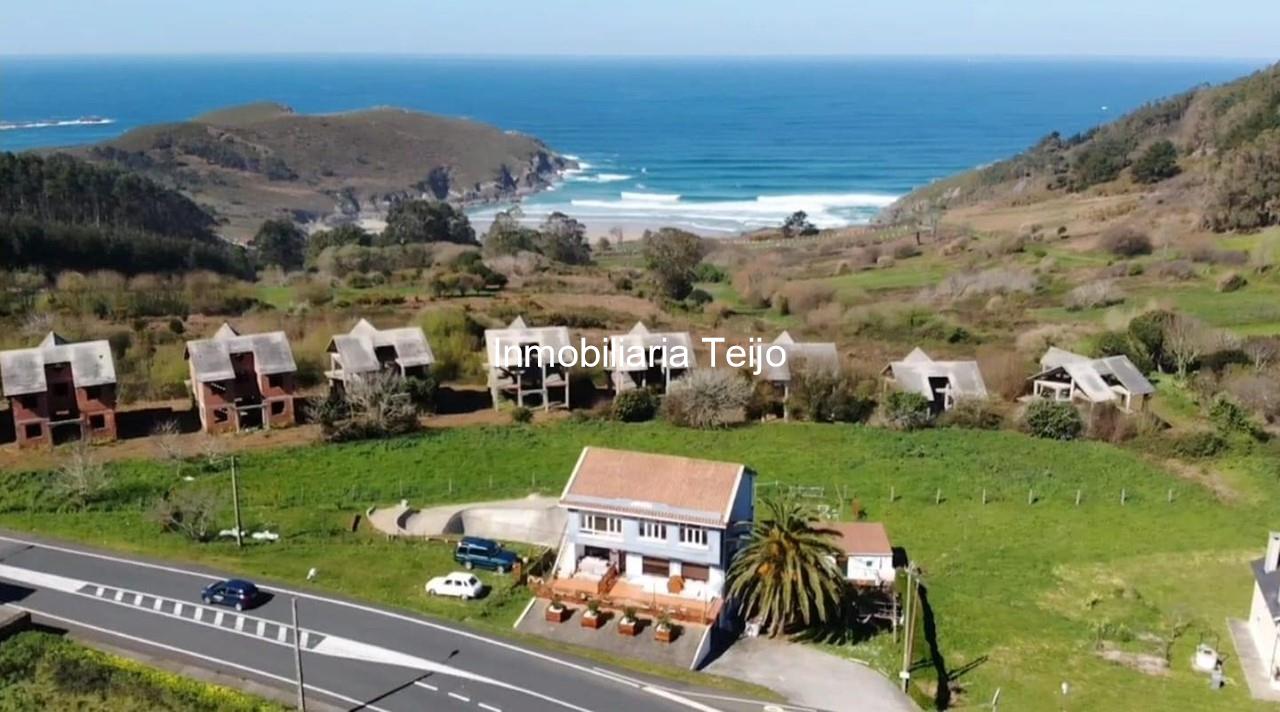 Foto 5 SE VENDE URBANIZACIÓN DE 9 CHALETS EN PANTÍN