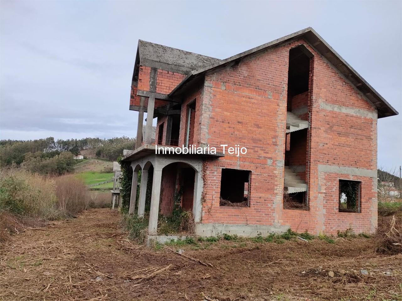 Foto 8 SE VENDE URBANIZACIÓN DE 9 CHALETS EN PANTÍN