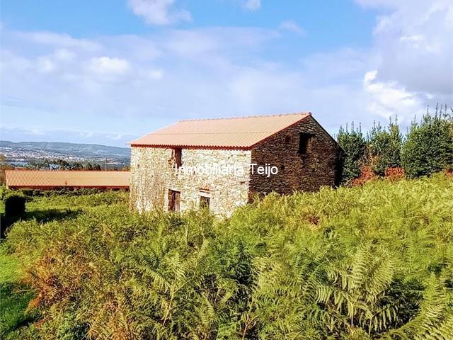 SE VENDEN 2 CASAS DE PIEDRA EN FENE