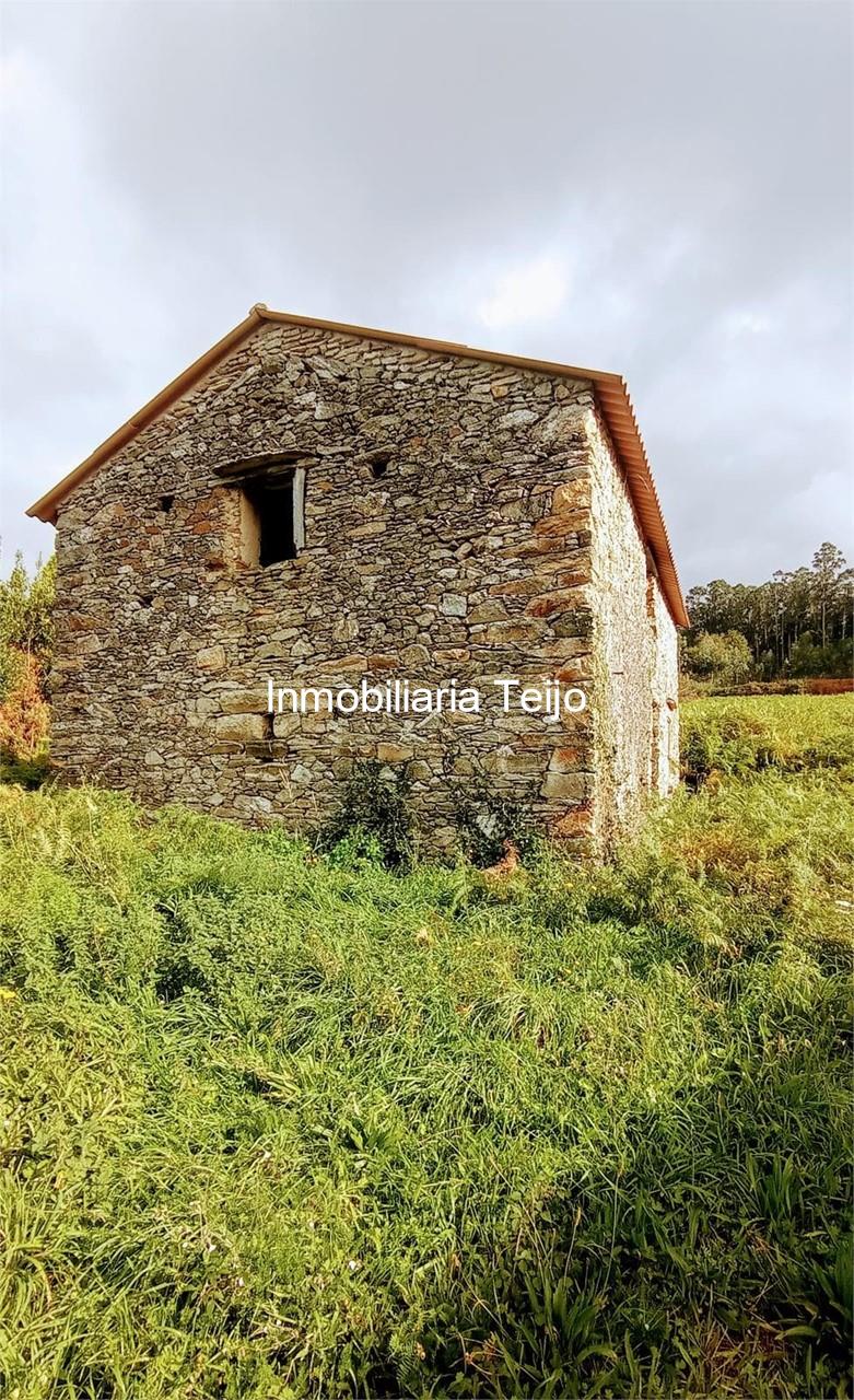 Foto 2 SE VENDEN 2 CASAS DE PIEDRA EN FENE