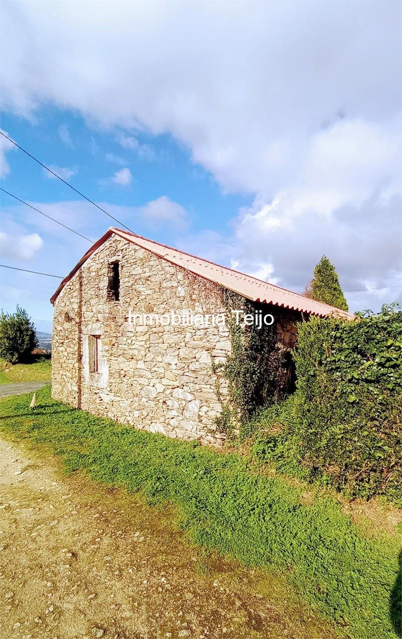 Foto 4 SE VENDEN 2 CASAS DE PIEDRA EN FENE