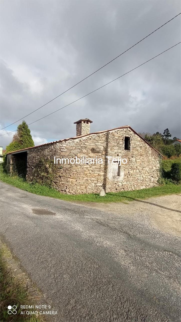 Foto 5 SE VENDEN 2 CASAS DE PIEDRA EN FENE