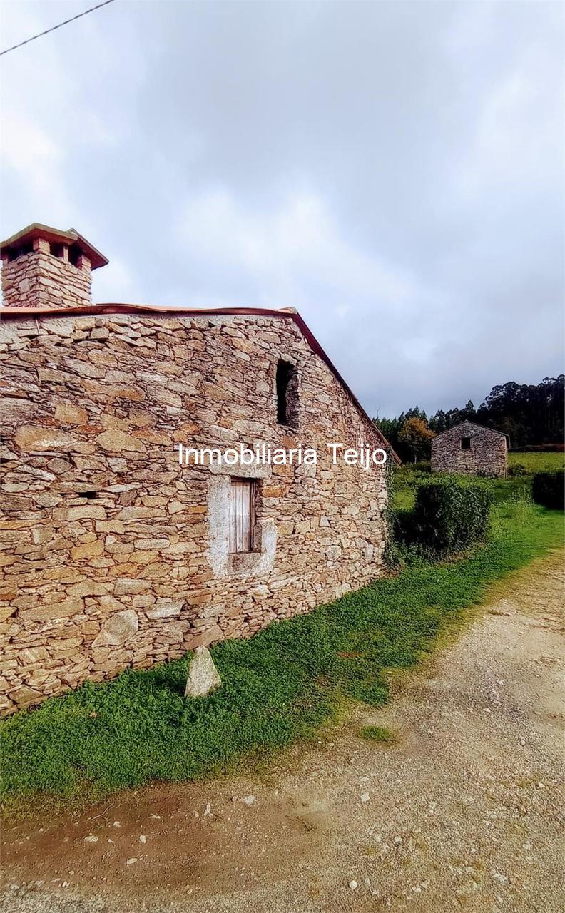 Foto 6 SE VENDEN 2 CASAS DE PIEDRA EN FENE