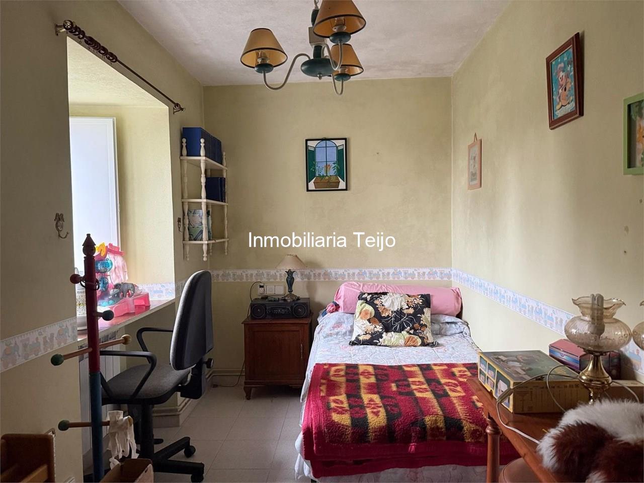 Foto 11 SE VENDEN 4 VIVIENDAS Y DOS SOLARES EN BARALLOBRE