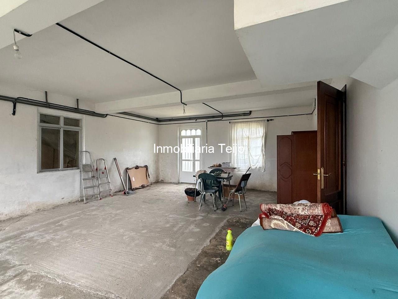 Foto 20 SE VENDEN DOS CASAS CON FINCA EN PEDROSO