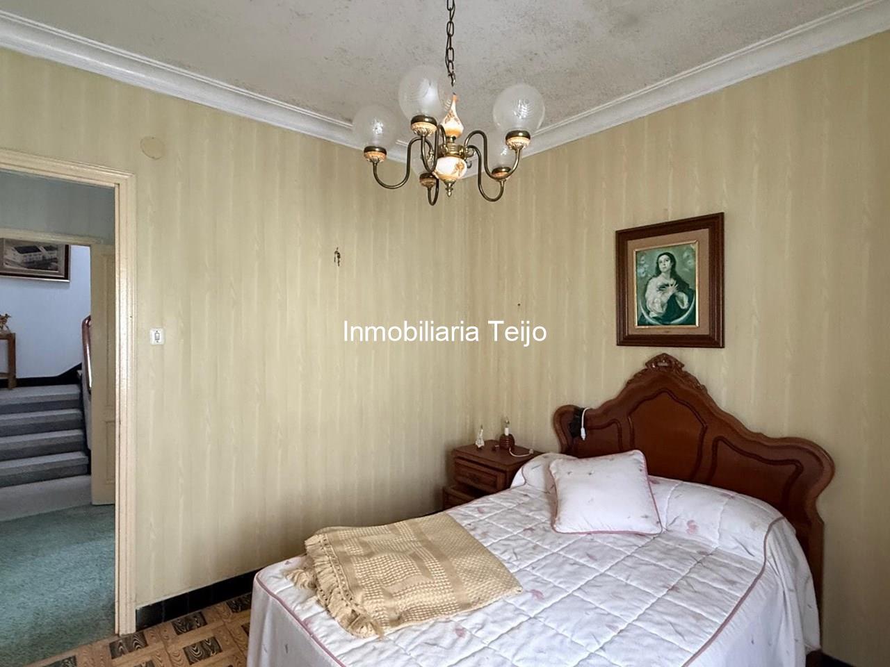 Foto 6 SE VENDEN DOS CASAS CON FINCA EN PEDROSO