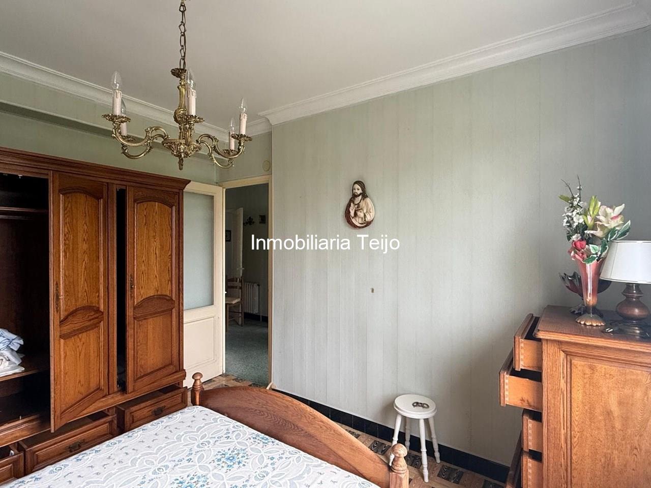 Foto 8 SE VENDEN DOS CASAS CON FINCA EN PEDROSO